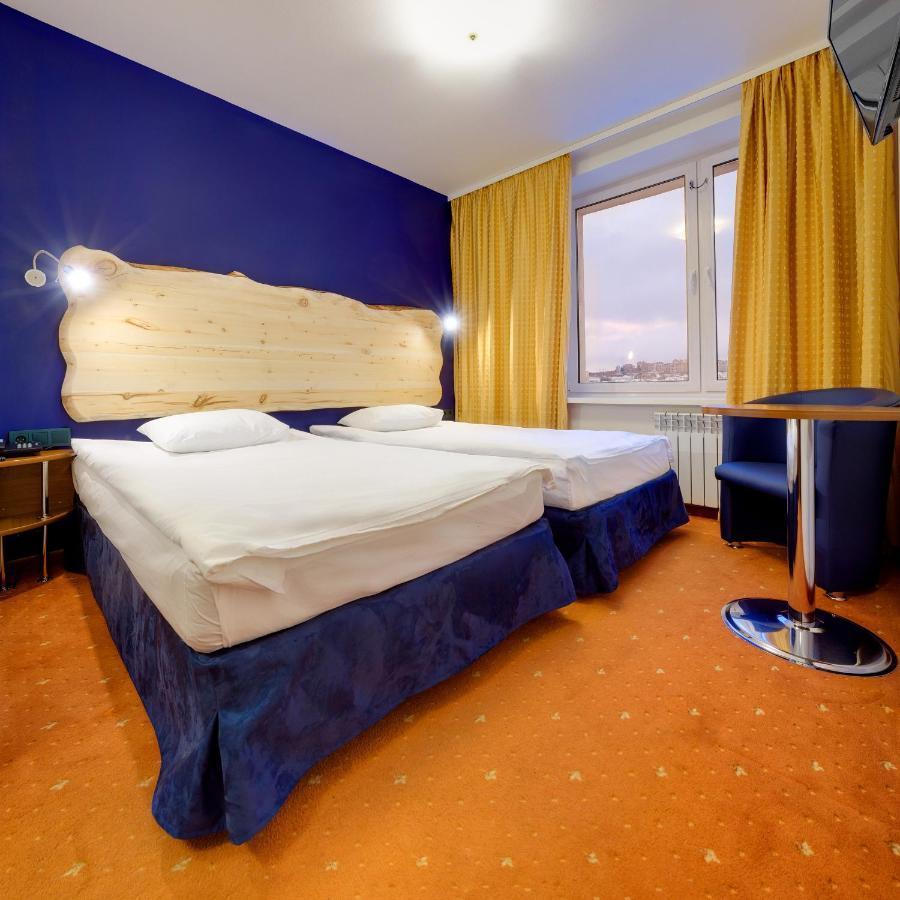 コングレス ホテル メリディアン ムルマンスク 部屋 写真